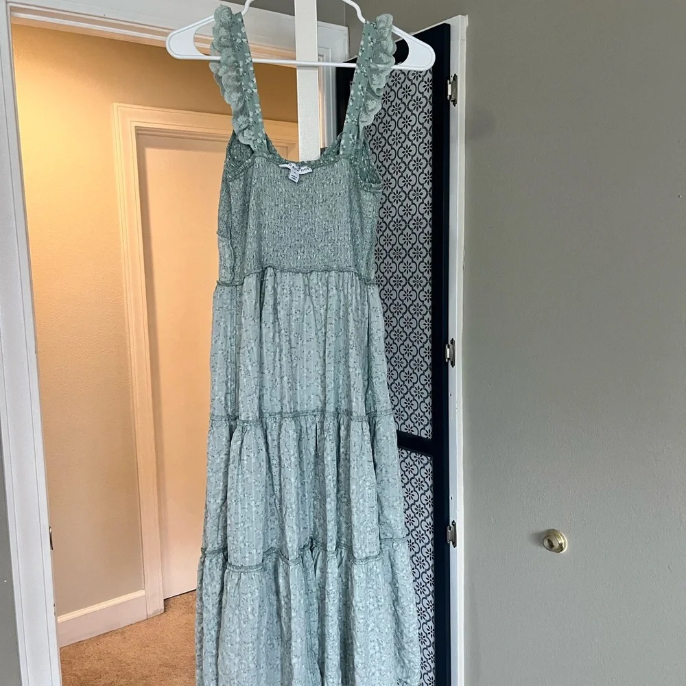 Macys And Now This Floral Maxi Dress - Picture 4 of 12